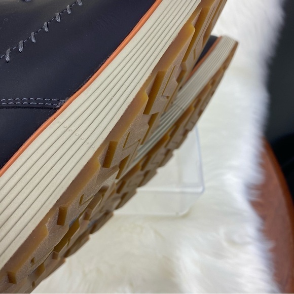 CHACO MANS DIXON ANKLE BOOTS size 10M - Picture 14 of 15